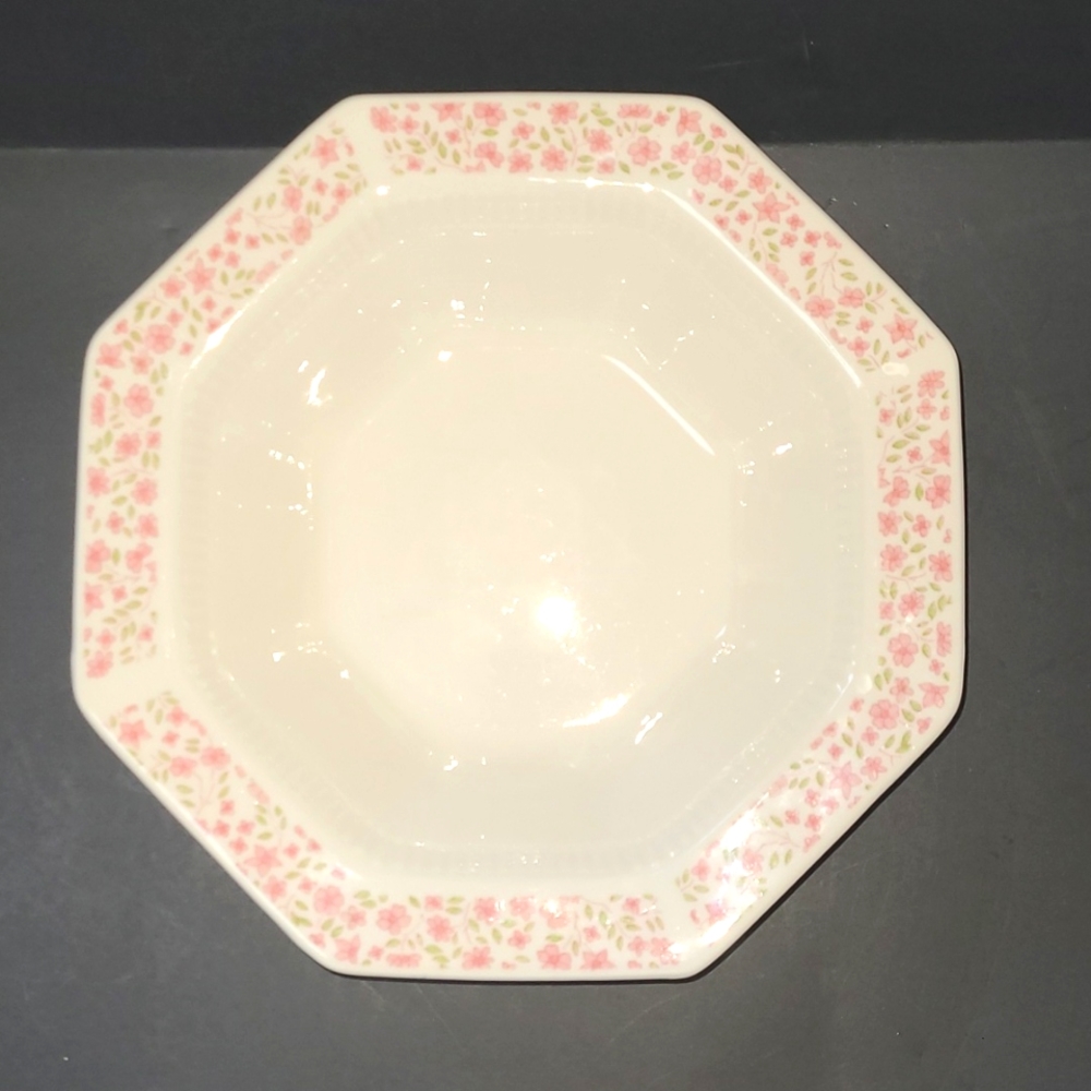 Independence Stoneware Serving bowl